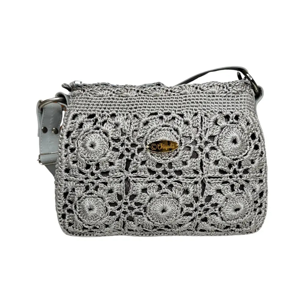 Bolsa Clássica Cinza Em Crochê Chiquetê - CHIQUETE