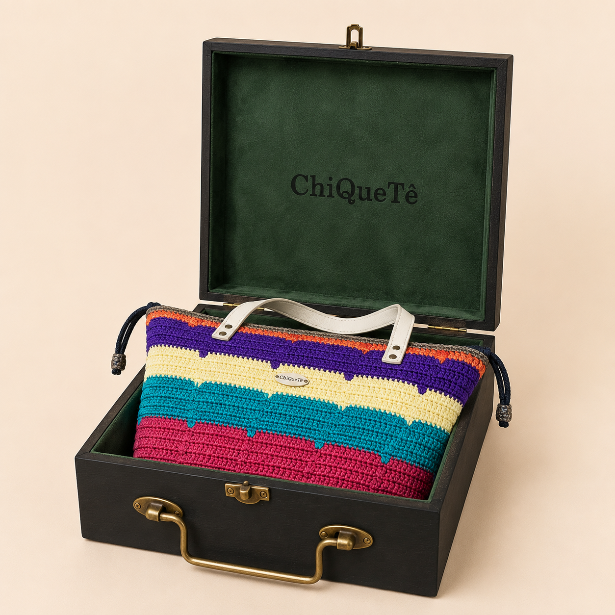 ChiQueTê Rainbow Stripe — Handmade Crochet Handbag