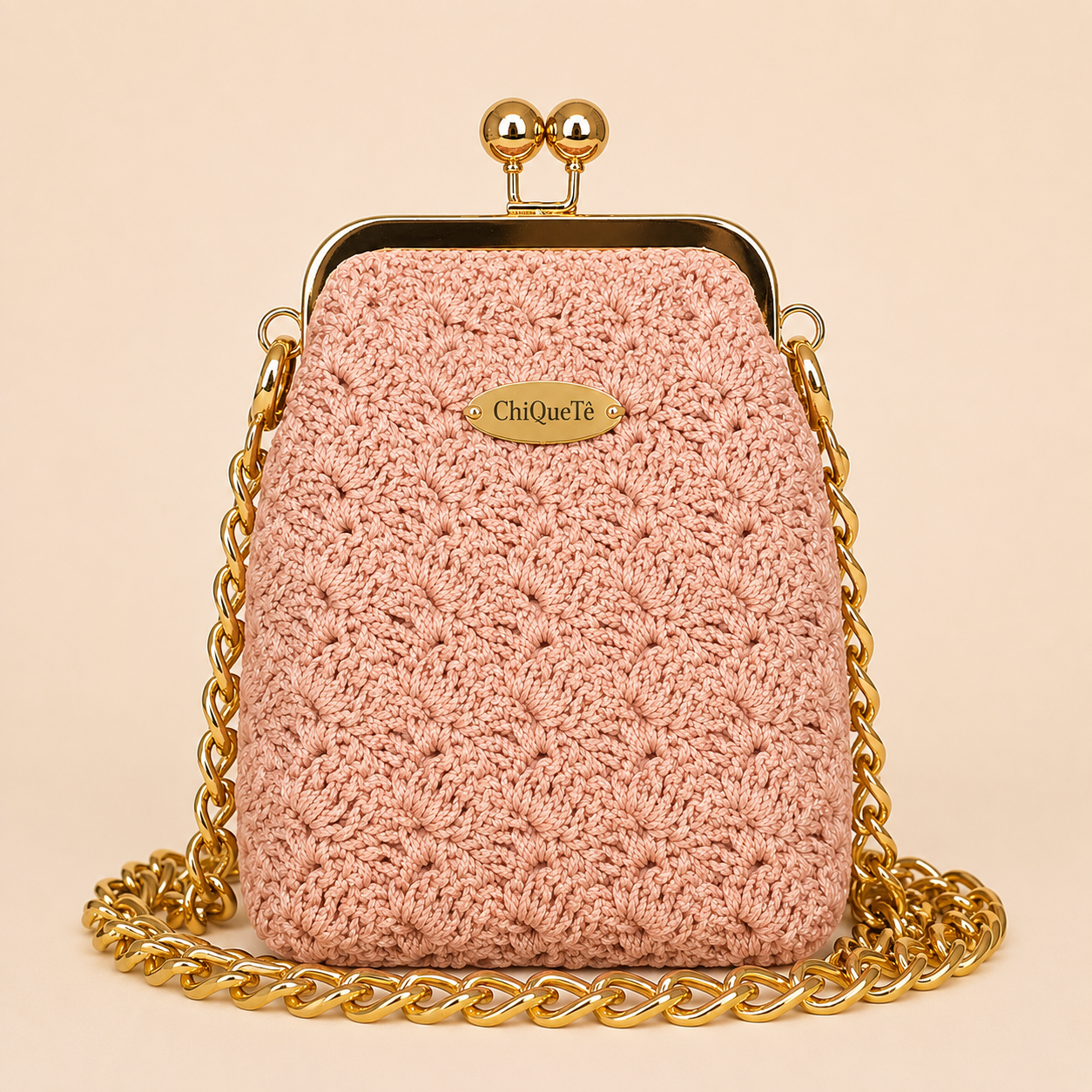 ChiQueTê Golden Chain — Luxury Crochet Party Bag